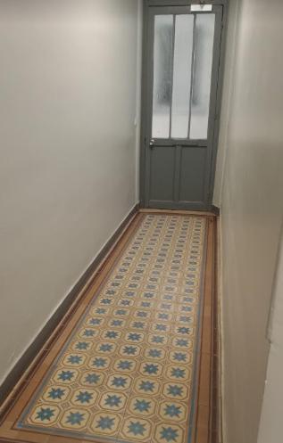 Petite Maison Avec Cour Dans Les Beaux Quartiers-Vous Faites Le Menage- Very Good Prices For T-H-E Location But You Have To Clea-N Th-E Flat Διαμέρισμα Παρίσι Εξωτερικό φωτογραφία